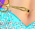 Colocando piercing na princesa